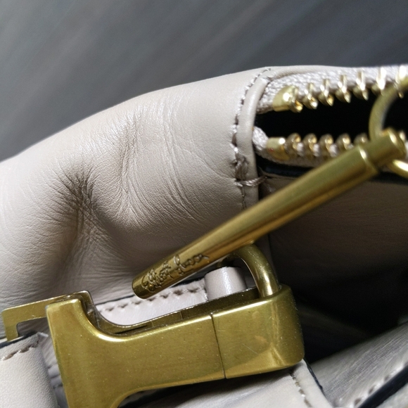 Gorgeous everyday handbag - Picture 4 of 5